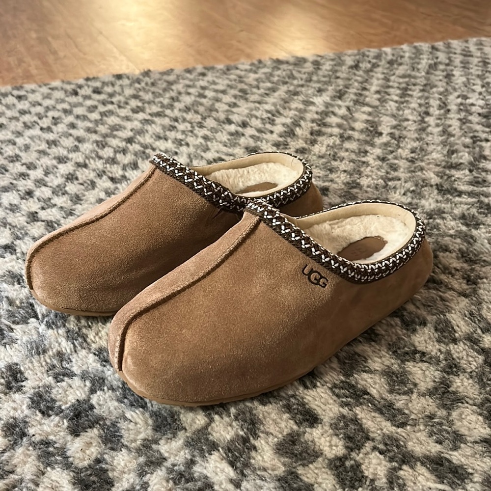 Ugg Pierside Tasman slippers in chestnut